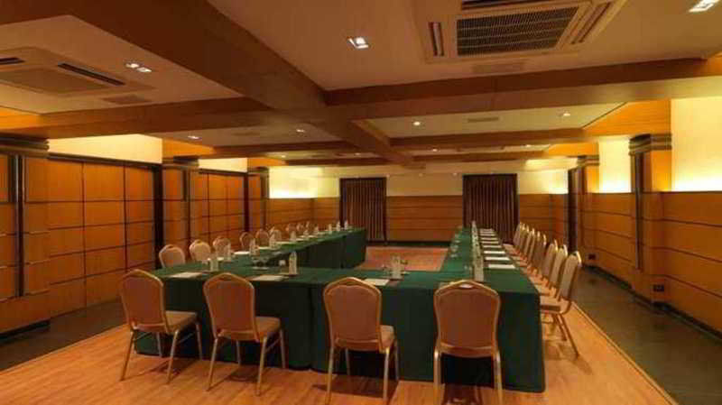Doubletree By Hilton Hotel Goa - Arpora - Baga Exterior foto